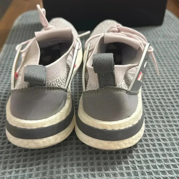 ADIDAS ARKYN PRIMEKNIT W
Orchid Tint/ Orchid Tint/ Grey Heather - Picture 3 of 5